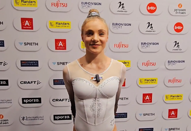 Sabrina Voinea, la un pas de podium la Mondiale, la doar 16 ani: “A fost cel mai bun sol din viaţa mea”. Ce i-a spus Simone Biles - VIDEO