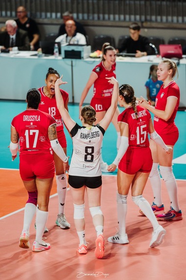 Volei feminin: Volei Alba Blaj, victorie cu CV Gran Canaria în preliminariile Ligii Campionilor