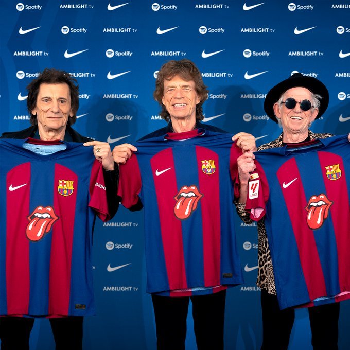 FC Barcelona va evolua cu logo-ul trupei Rolling Stones la El Clasico cu Real Madrid