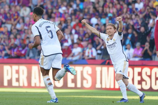 La Liga: FC Barcelona – Real Madrid 1-2 şi madrilenii, care au revenit de la 0-1, sunt pe primul loc în campionat. The Rolling Stones, în tribună - VIDEO