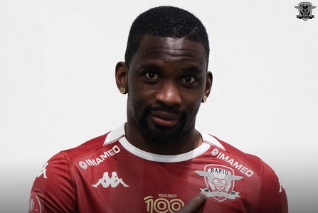 Juvhel Tsoumou a semnat cu FC Rapid