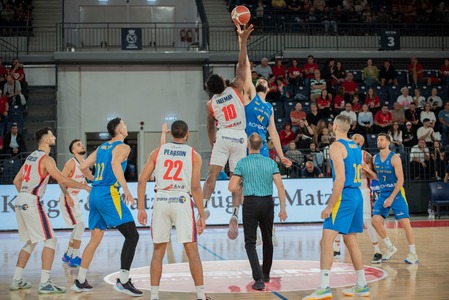 Baschet masculin: CSM Oradea, victorie cu Kataja Basket, iar CSU Sibiu, eşec cu Bilbao Basket, în FIBA Europe Cup

