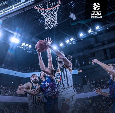 Baschet masculin, EuroCup: U BT Cluj, înfrângere în faţa a 10.000 de fani cu  deţinătoarea trofeului, Gran Canaria
