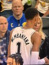 NBA: Victor Wembanyama a evoluat cu un echipament pe care numele era scris greşit