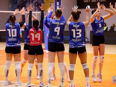 Volei feminin: Panathinaikos - CSM Bucureşti, scor 3-1, în optimile Challenge Cup