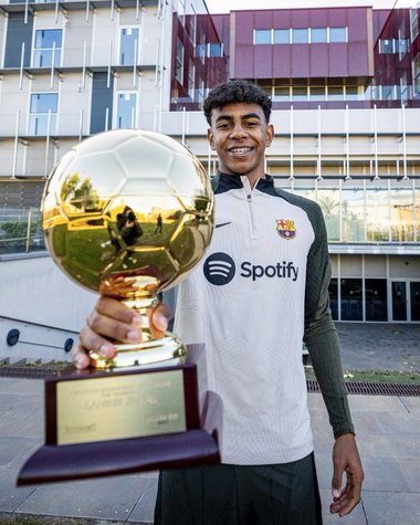 Lamine Yamal (FC Barcelona) a lipsit de la ceremonia Golden Boy deoarece a doua zi trebuia să meargă la şcoală