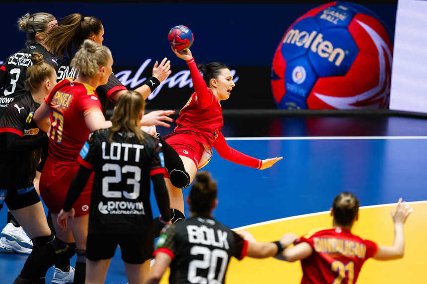 Handbal feminin: România – Japonia, scor 32-28, în penultimul meci din grupa III a Campionatului Mondial