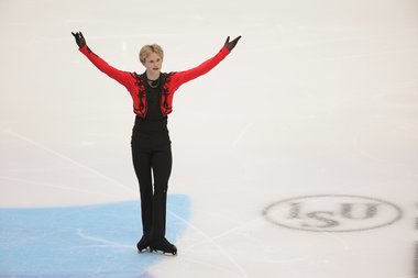 Malinin scrie istorie în patinajul artistic: Este primul sportiv care a reuşit toate cele şase sărituri cvadruple în competiţie - VIDEO