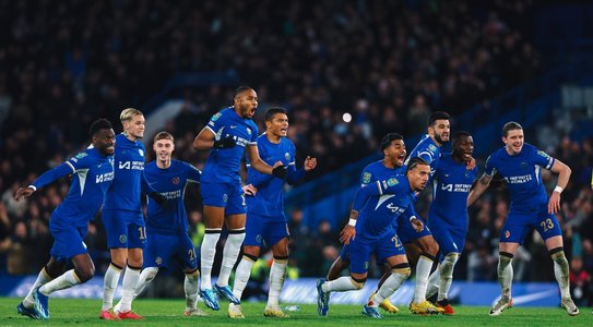 Chelsea în semifinalele Cupei Ligii Angliei, după ce a eliminat Newcastle la lovituri de departajare. Un suporter a intrat pe teren după golul marcat de Mudryk în minutul 90+2
