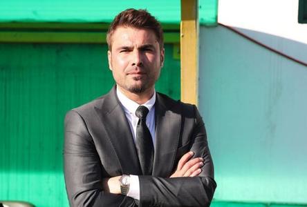 Adrian Mutu nu mai este antrenorul echipei Neftci Baku