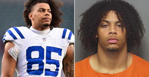 Un jucător de fotbal american, acuzat de violenţă domestică şi suspendat de NFL