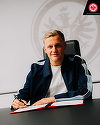 Manchester United l-a împrumutat pe olandezul Donny van de Beek la Eintracht Frankfurt