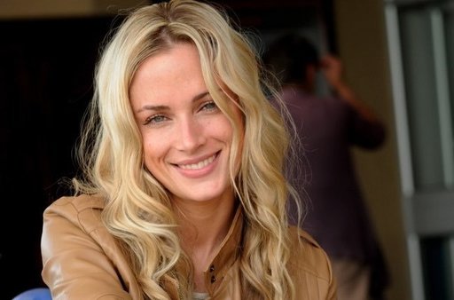 Mama Reevei Steenkamp, după eliberarea condiţionată a lui Oscar Pistorius: Noi, cei care am rămas, suntem cei care ispăşesc o condamnare pe viaţă