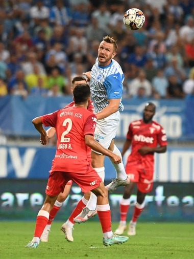 Superliga: Mijlocaşul sloven Jasmin Kurtic şi-a reziliat contractul cu Universitatea Craiova