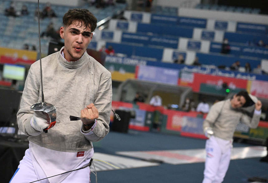 Scrimă: Radu Niţu - medalie de argint la Cupa Mondială de sabie juniori, la Budapesta