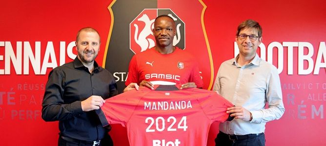 La aproape 39 de ani, Steve Mandanda şi-a prelungit contractul cu Rennes
