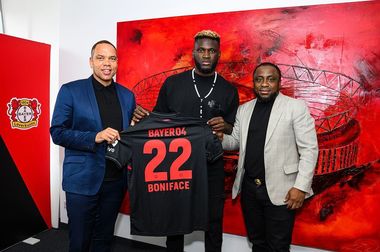 Victor Boniface (Bayer Leverkusen) va absenta până în aprilie