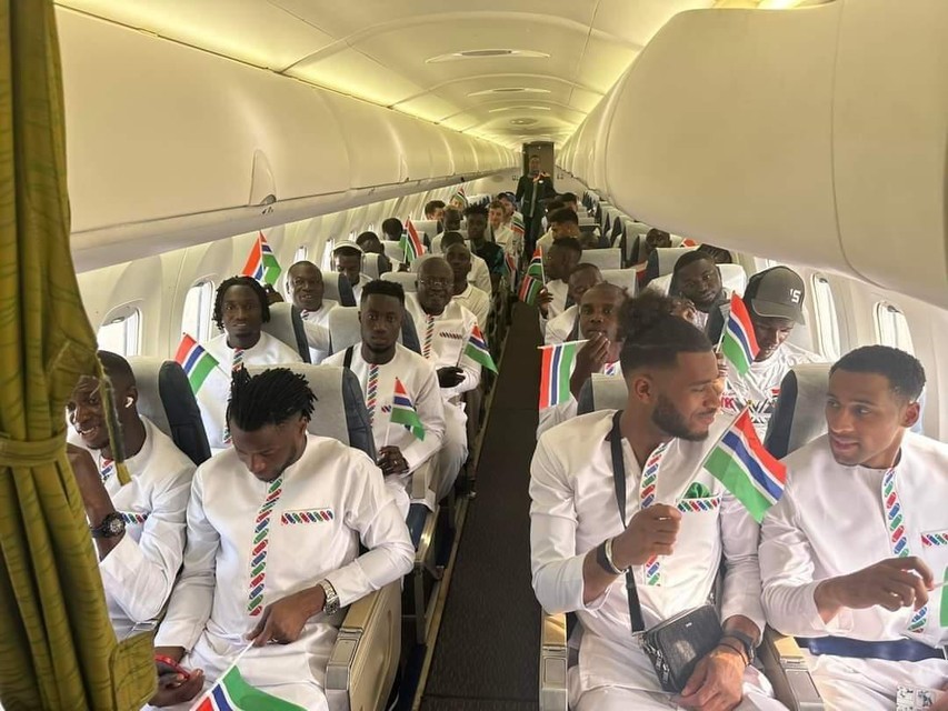 Jucătorii naţionalei Gambiei, aproape de tragedie. Avionul care îi ducea spre Coasta de Fildeş a aterizat forţat din cauza depresurizării cabinei