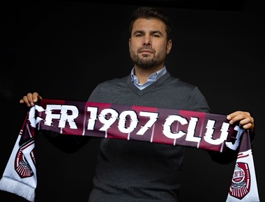 Mesajul lui Mutu după ce a semnat cu CFR Cluj: A venit momentul să-mi folosesc toate cunoştinţele în slujba celei mai titrate echipe din România în ultimii ani - VIDEO
