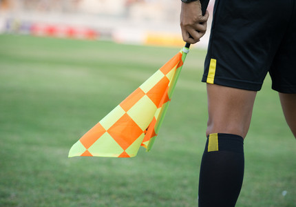 Andrei Moroiţă arbitrează meciul Farul - FCU 1948 Craiova, de vineri, din Superliga