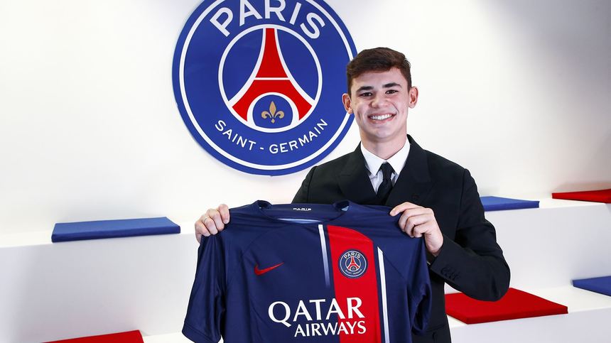 PSG a achiziţionat un brazilian în vârstă de 18 ani