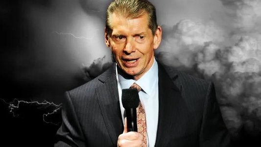 Vince McMahon, patronul emblematic al wrestlingului american, a demisionat din cauza acuzaţiilor de hărţuire sexuală