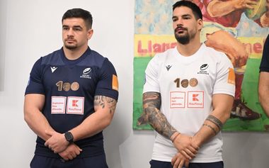 FR Rugby a prezentat tricoul de joc al Stejarilor din acest an. Ce spune Alin Petrache despre Stadionul Arcul de Triumf