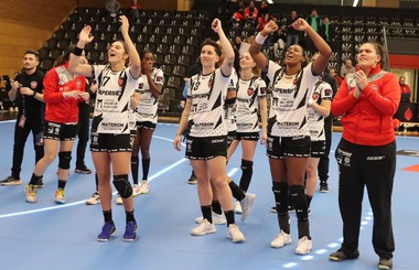 Handbal feminin: Gloria Bistriţa, a patra victorie din grupa C a European League