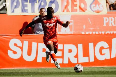 Superliga: UTA Arad a ajuns la un acord cu CFR Cluj pentru transferul lui Aly Abeid