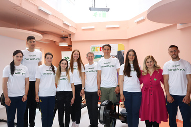 Canotorii români din lotul olimpic, întâlnire inspiraţională cu adolescenţii din medii defavorizate. Mesajul Simonei Radiş