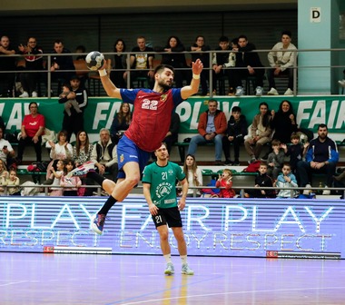 Handbal masculin: Steaua Bucureşti s-a calificat în sferturile European Cup