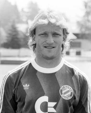 Andreas Brehme, autorul golului victoriei pentru Germania în finala Cupei Mondiale din 1990, a murit la 63 de ani