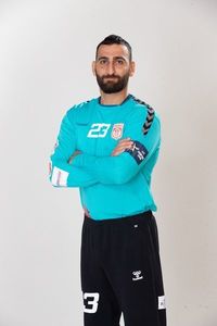 Handbal: După 17 luni de la obţinerea cetăţeniei române, portarul dinamovist Saeid Heidarirad devine eligibil pentru naţională
