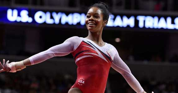 Gimnastică: Gabby Douglas, triplă medaliată cu aur la JO, îşi amână revenirea în competiţii din cauza Covid-19