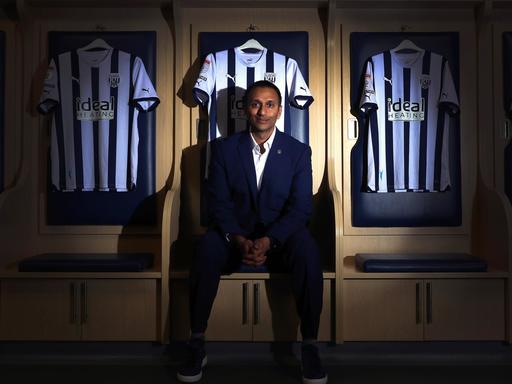 Clubul West Bromwich Albion, preluat de antreprenorul Shilen Patel şi de tatăl acestuia
