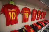 Tricolorii joacă al doilea meci de pregătire dinaintea Euro 2024: România - Columbia se joacă la Madrid. Primul “11” ales de Iordănescu / Peste 15.000 de români prezenţi la meci