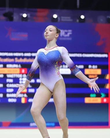 Gimnastică: Ana Bărbosu, locul 4 în finală la sărituri, la CE de la Rimini