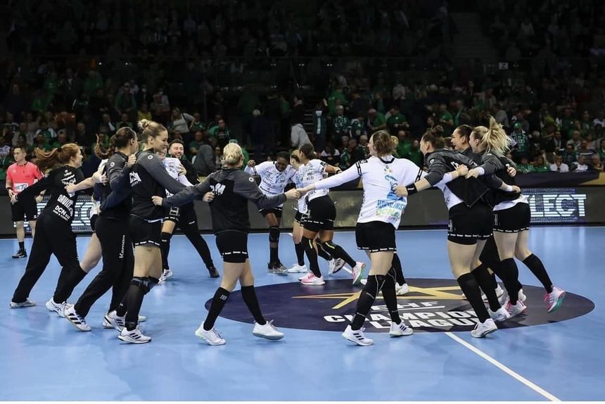 Handbal feminin: CSM Bucureşti, victorie în ultima etapă şi primeşte medaliile de campioană