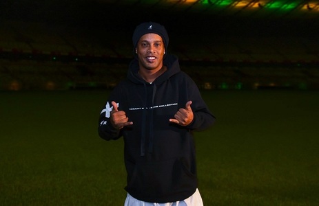 Ronaldinho a făcut spectacol pe Maracana, la meciul de caritate pentru victimele inundaţiilor din sudul Braziliei - VIDEO