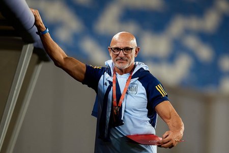 Euro-2024: Luis de la Fuente a anunţat lotul lărgit al Spaniei. El a convocat 29 de jucători