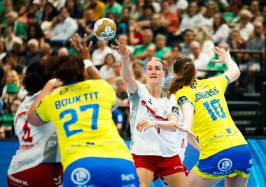 Handbal feminin: Gyor ETO – SG BBM Bietigheim, în finala Ligii Campionilor