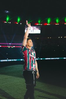 Thiago Silva, primit de peste 50.000 de fani la prezentarea la Fluminense - VIDEO