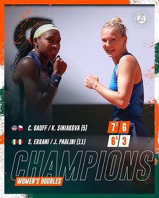 Coco Gauff şi Katerina Siniakova au câştigat proba de dublu feminin de la Roland Garros