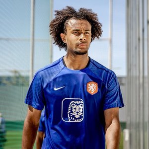 Euro-2024: Atacantul Joshua Zirkzee, convocat în lotul Ţărilor de Jos. El se afla în vacanţă la Miami