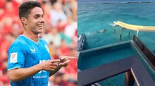 Un fotbalist spaniol a salvat un cuplu de la înec în timp ce se afla în vacanţă în Maldive - VIDEO