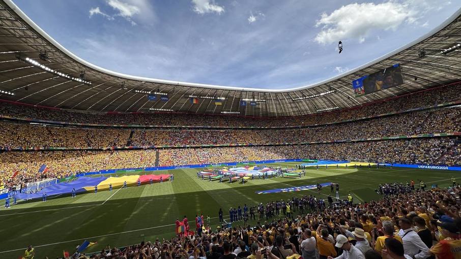 Aventura României la Euro 2024 a început. Tricolorii înfruntă Ucraina, la Munchen, în faţa a zeci de mii de suporteri