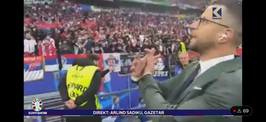 Euro 2024: Un jurnalist a rămas fără acreditare după ce i-a provocat pe fanii sârbi imitând vulturul albanez - VIDEO