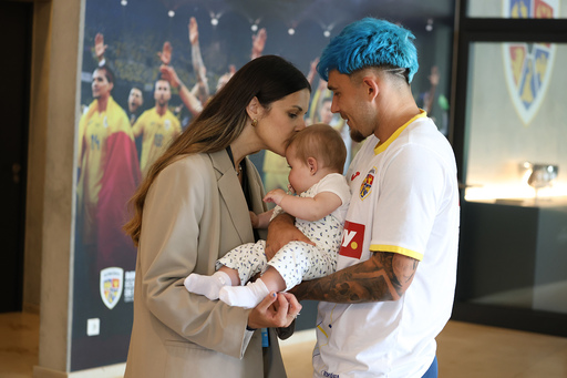 Reîntâlnire emoţionantă pentru tricolori: jucătorii naţionalei s-au bucurat de o după-amiază alături de familii în cantonamentul de la Würzburg - FOTO