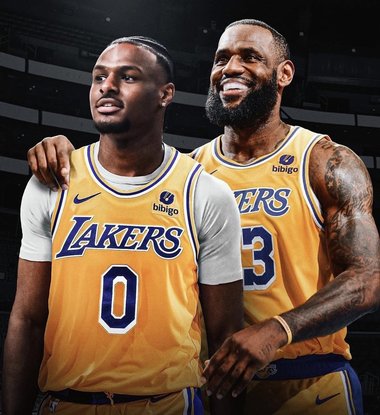 Premieră în istoria NBA. Fiul lui LeBron James, selectat de LA Lakers, echipa la care joacă tatăl său