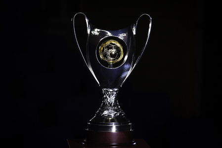 FCSB a început sezonul 2024/2025 cu un trofeu: Supercupa României